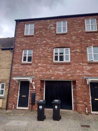 Terraced house to rent in Star Avenue, Stoke Gifford, Bristol