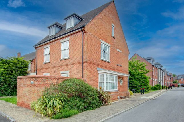 Thumbnail Flat for sale in Alner Road, Blandford Forum