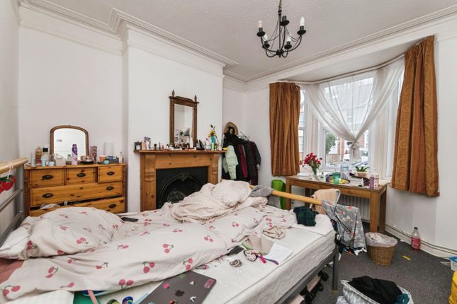 16, Church Terrace, Devon photo 2