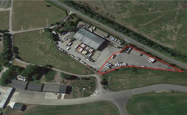 Land to let in Wetherby Road, Rufforth, York