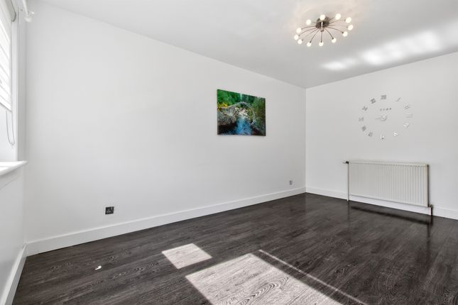 1/2, 11, Loch Laidon Street, Glasgow photo 4