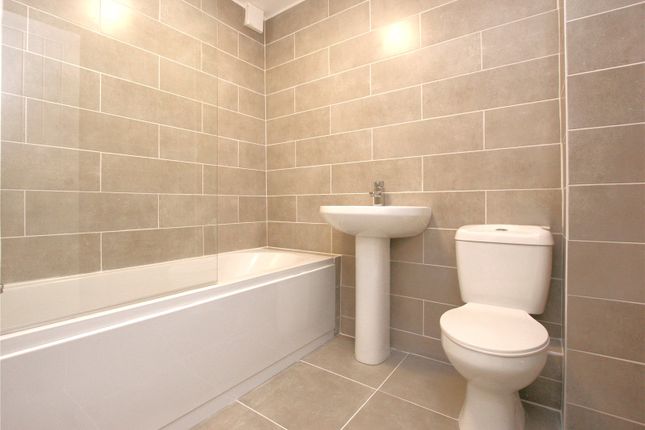 41, Laurel Close, Wimborne photo 4
