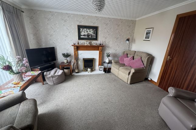 29, Arrol Drive, Dumfries photo 2