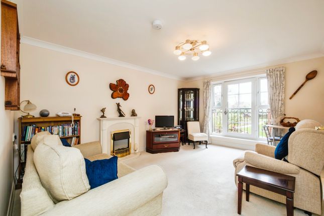 5, Pegasus Court (Exmouth), Exmouth photo 2
