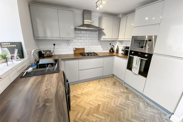 26, Hamsterley Road, Newton Aycliffe photo 2