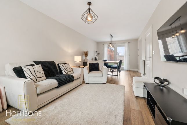 5, Inveraray Avenue, Bolton photo 4