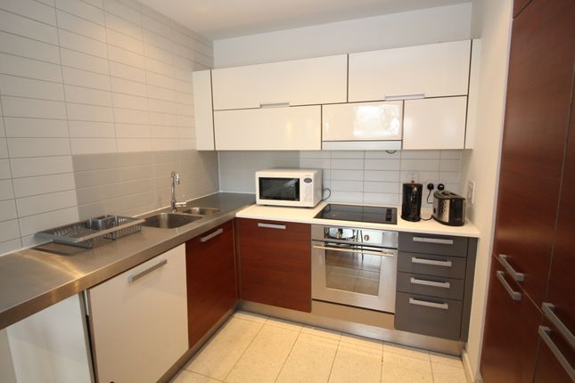 Apt 617, Skyline Central 1, 50 Goulden Street, Manchester photo 3