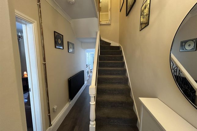 63,, Tunnel Road, Llanelli photo 4