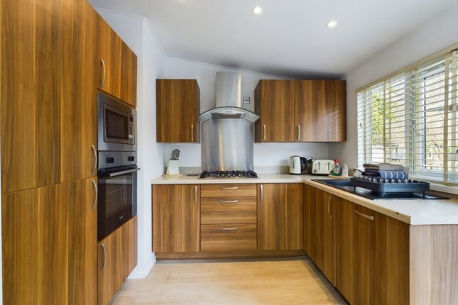 10 Langdale Wynander Lodge,, White Cross Bay Caravan Park, Windermere photo 2