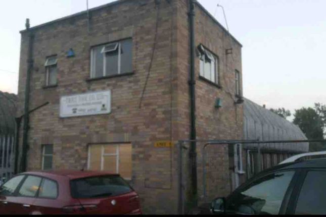 Thumbnail Warehouse to let in Kirby Estate, Trout Road, Yiewsley, West Drayton