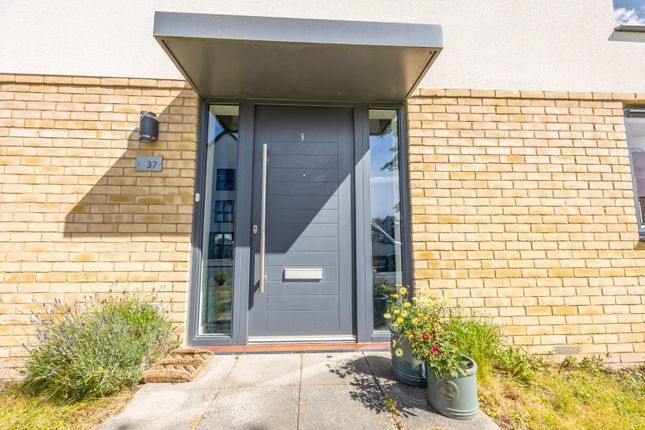 37, Fairfield Way, Keynsham photo 3