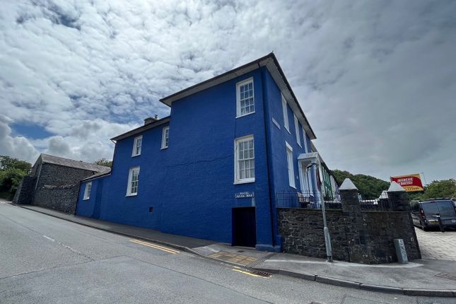 Awelon, 1 Greenland Terrace, Aberaeron photo 3