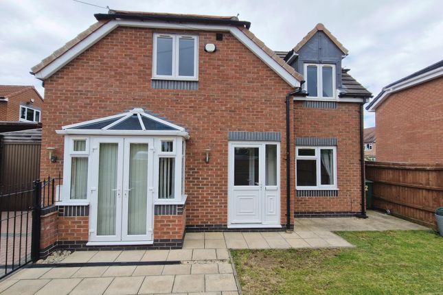 Thumbnail Detached house to rent in Bentley Road, Birstall