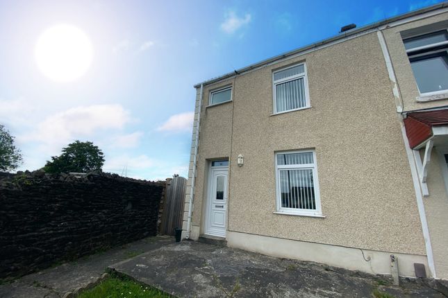 3 bed property to rent in Trallwn Road, Llansamlet, Swansea SA7