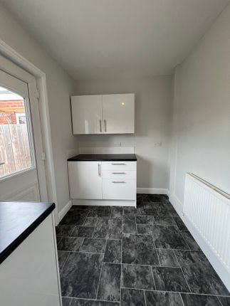 Wold Road, Kingston upon Hull photo 5