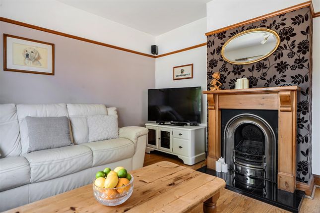 54, Chesterfield Road, West Ewell photo 4