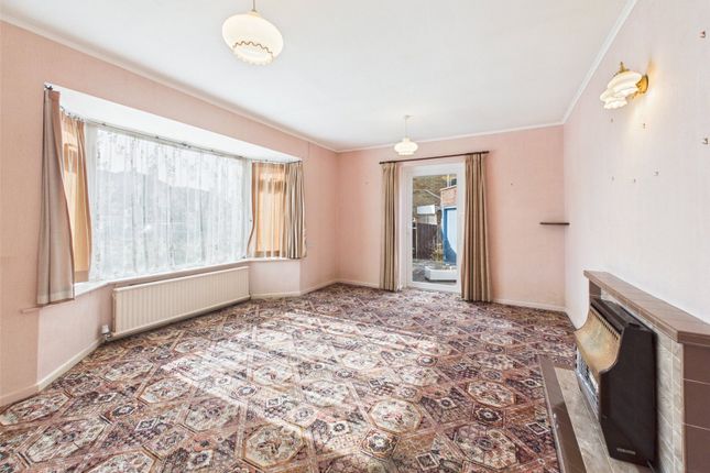 18, Wistley Road, Cheltenham photo 2