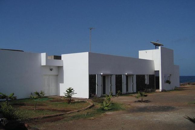 Thumbnail Villa for sale in Pedra Badejo, Cape Verde