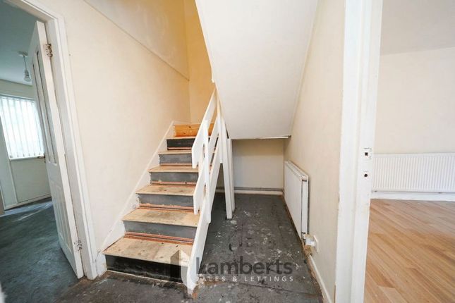 125 Woodmans Rise, Droitwich photo 4