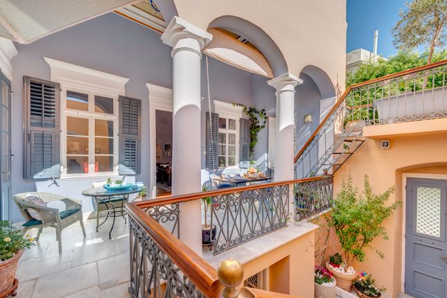 Town house for sale in Enetikon, Syros - Ermoupoli, Syros, Cyclade Islands, South Aegean, Greece