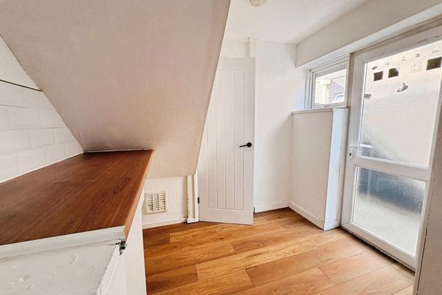 9, Southville Road, Port Talbot photo 4