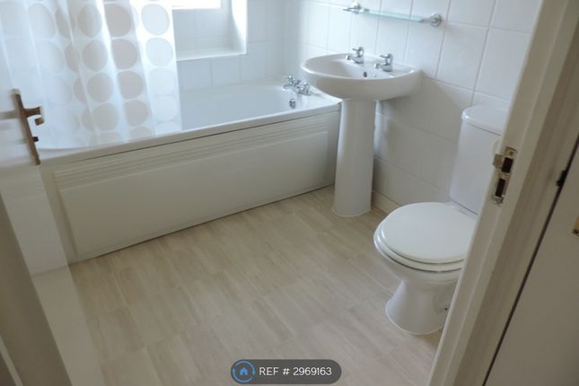Wimblington Drive, Lower Earley, Reading photo 2