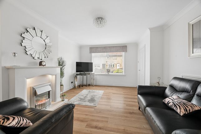 3, Chestnut Grove, Blantyre photo 3