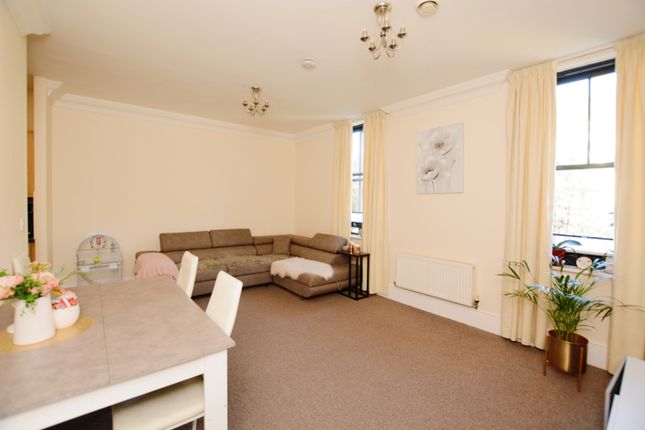 Flat for sale in Clickers Drive, Northampton