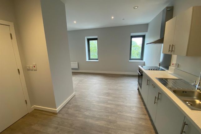 Apartment 62, Sky Gardens, 16, Crosby Road North, Liverpool photo 4
