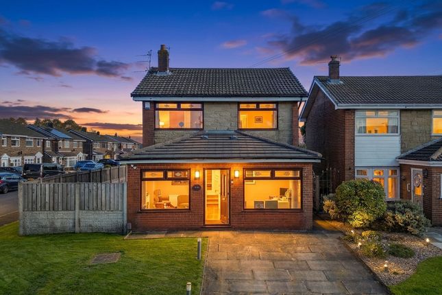 1 Magdalen Drive, Wigan photo 2
