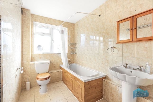 Flat 11,, Henley Court, Southgate photo 4