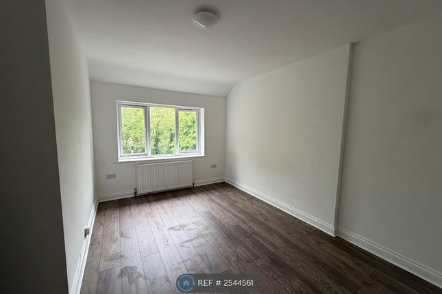 Godstone Road, Kenley photo 2