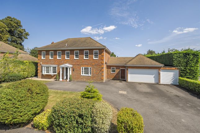 Thumbnail Detached house for sale in Woodfield Drive, Maidenhead