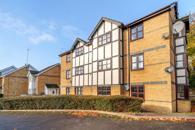 Thumbnail Flat for sale in Elms Close, Little Wymondley, Hitchin