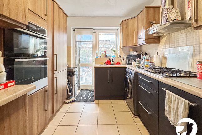 31, Swanstree Avenue, Kent photo 3