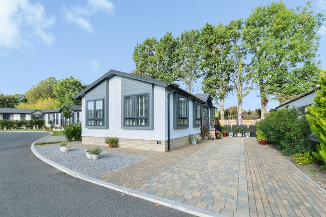2-bed caravan on 35, Merley Court, Merley House Lane, Wimborne, £300,000