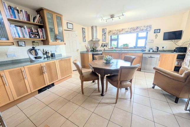 Ross View, Barrack Hill, Hereford photo 3