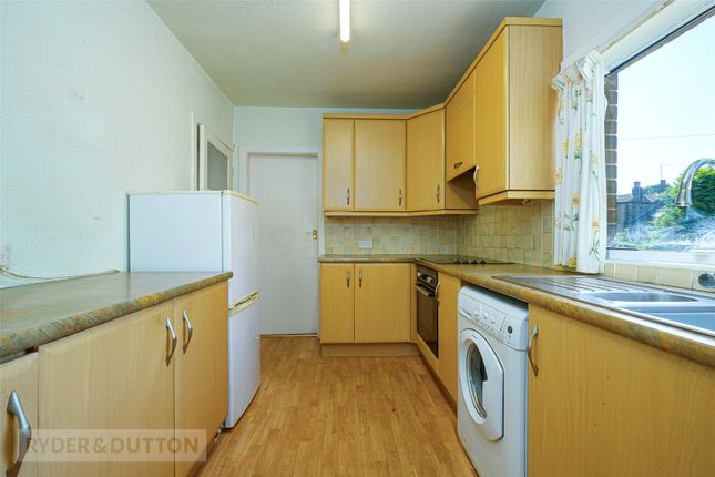 54, Birch Road, West Yorkshire photo 4