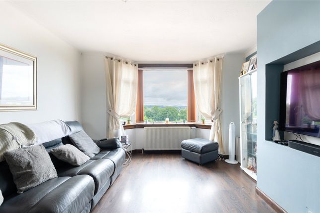 3, Kinnarchie Crescent, Leven photo 2