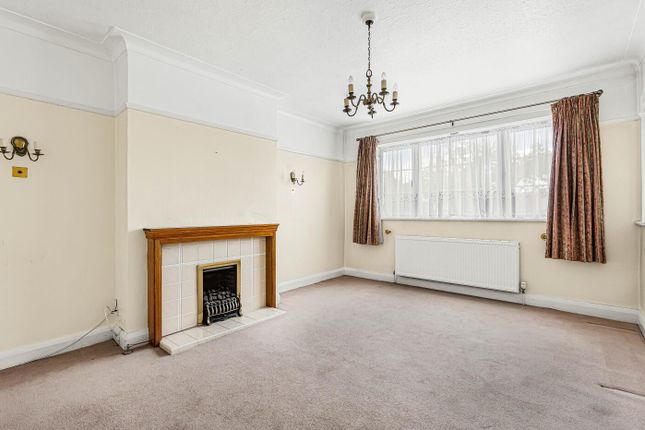 151, Sussex Way, Cockfosters photo 4