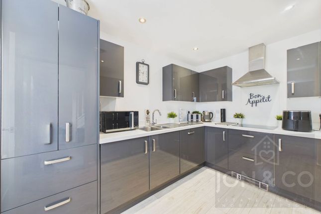 Shortland Road, Kettering photo 2