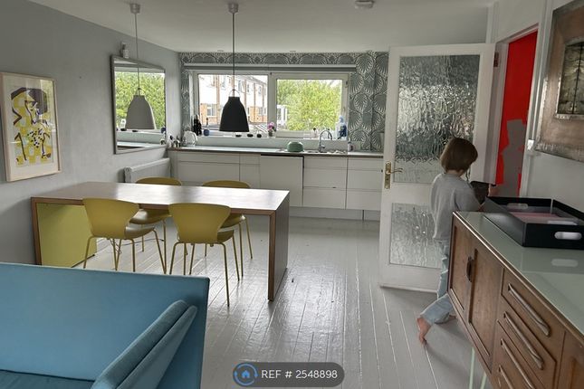 Bright Kitchen Space, 1st Floor