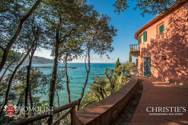 Villa for sale in Porto Santo Stefano, Tuscany, Italy