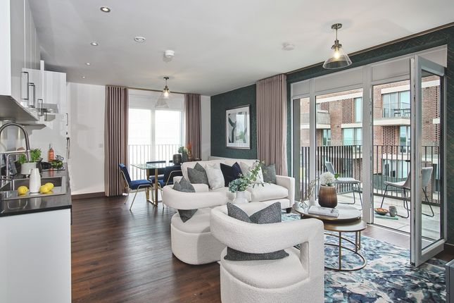Flat for sale in The Venue, Blyth Road, Hayes