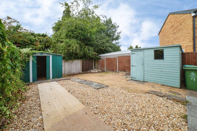 9, Earlswood Drive, Nottinghamshire photo 4