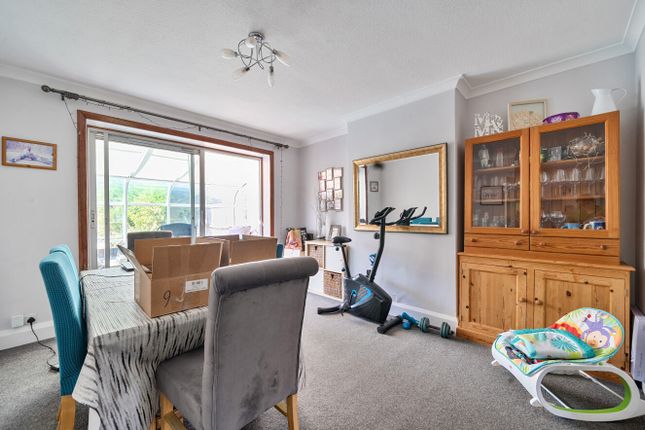 21, Hurst Avenue, West Sussex photo 4