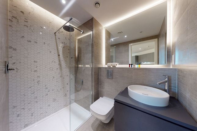 New Horizons Court, Brentford photo 3
