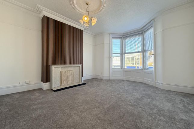 Flat, 85, Waterloo Road, Blackpool photo 4