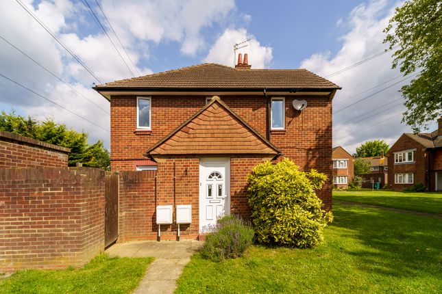 Thumbnail Maisonette for sale in Philip Road, Staines