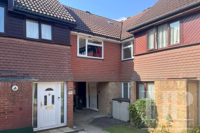 Thumbnail Terraced house for sale in Peverel Road, Ifield